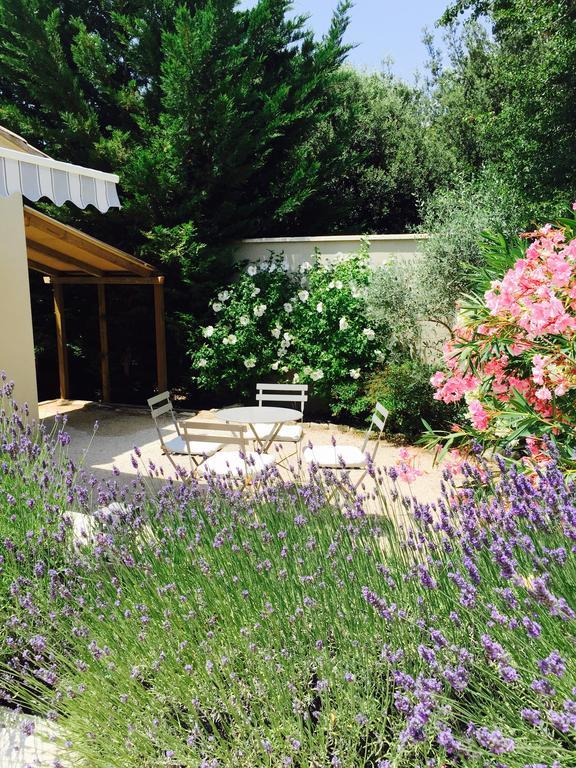 La Bastide Au Ventoux Bed and Breakfast Bédoin Værelse billede